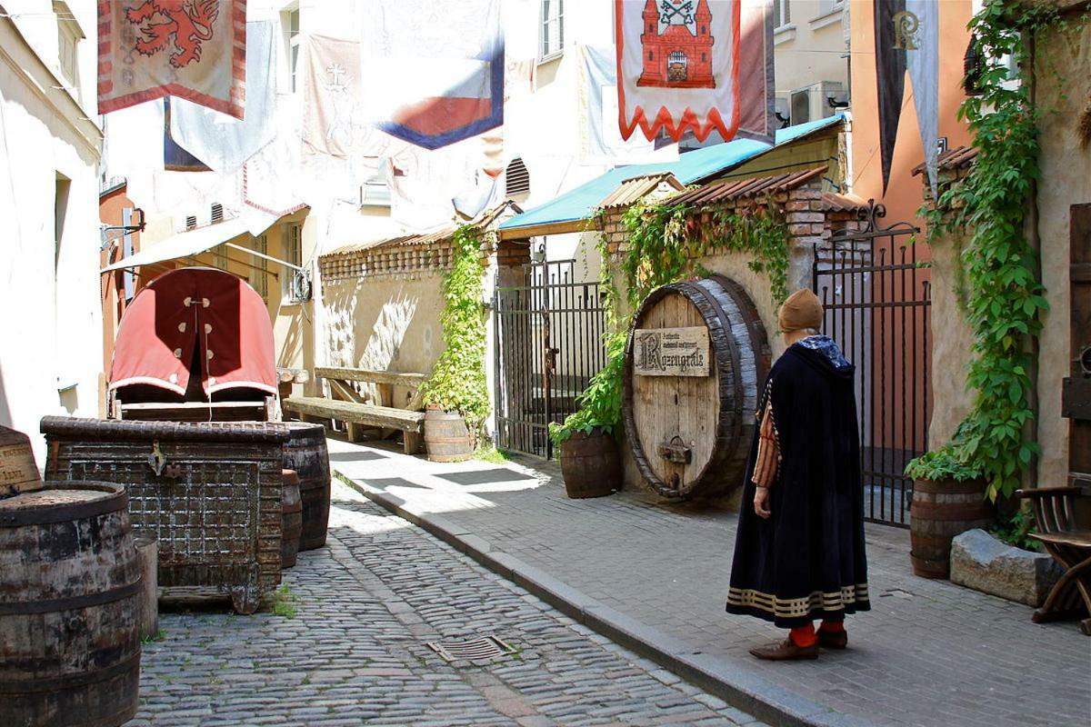 Old Riharda Vagnera Апартаменти *